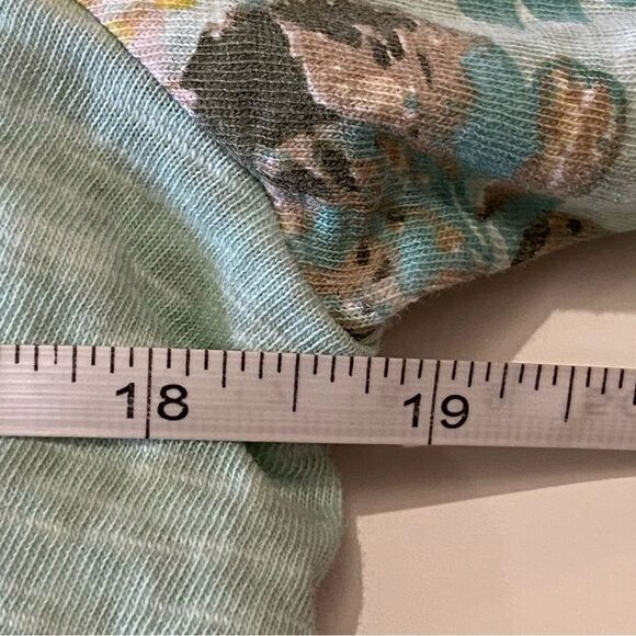 Chico's Medallion Galore Floral Open Front Lightweight Cotton Cardigan Size 1/M - Picture 8 of 9